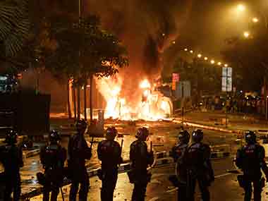 Singapore-Riot-AP